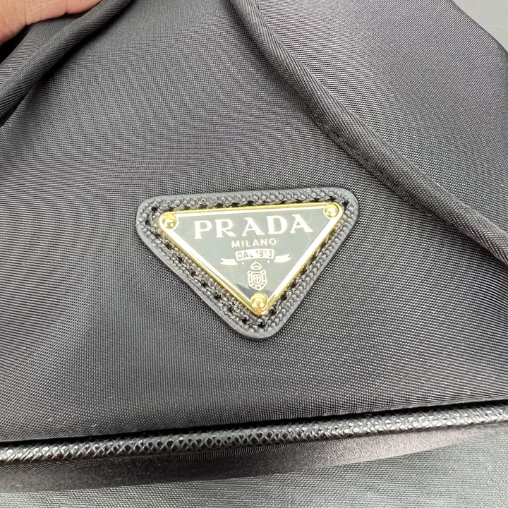 スーパーコピー バレンシアガ キーホルダー