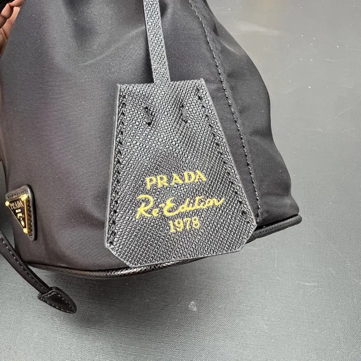 スーパーコピー バレンシアガ キーホルダー