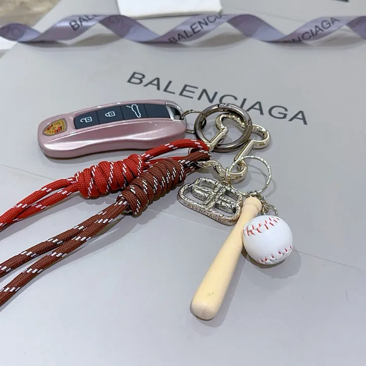 スーパーコピー バレンシアガ キーホルダー