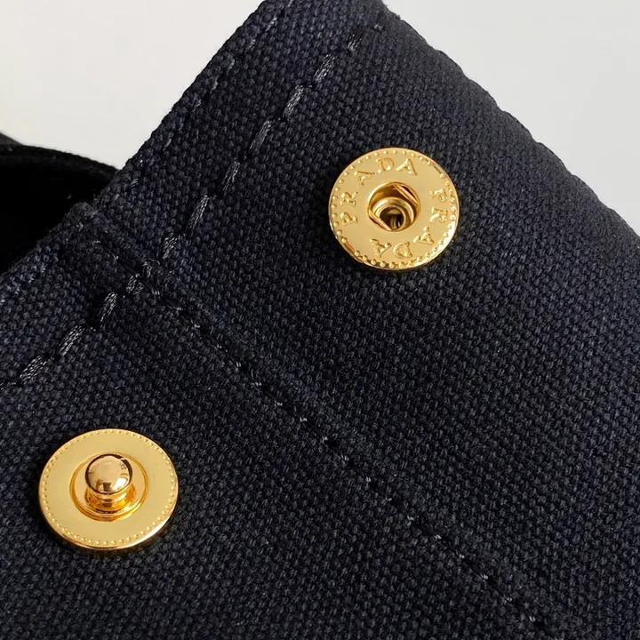 スーパーコピー バレンシアガ キーホルダー