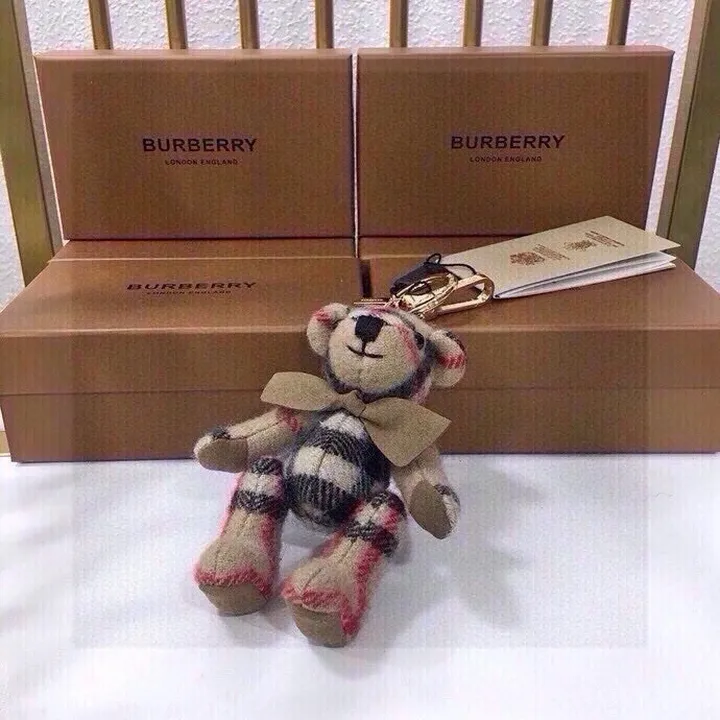 スーパーコピー プラダ キーホルダー