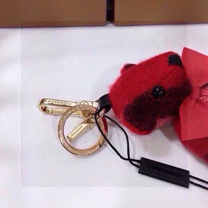 スーパーコピー プラダ キーホルダー