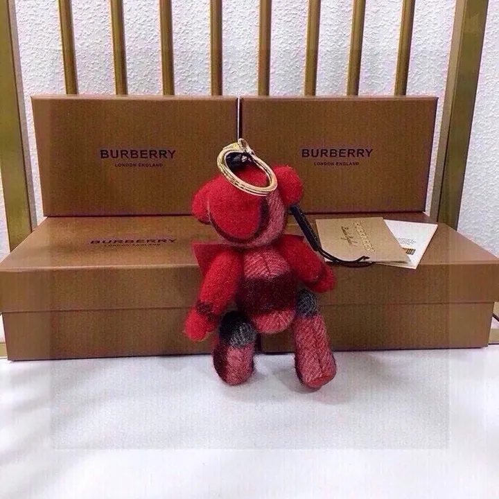 スーパーコピー プラダ キーホルダー