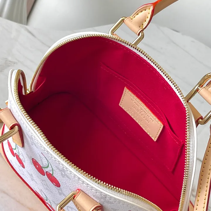 スーパーコピー ルイヴィトン キーホルダー