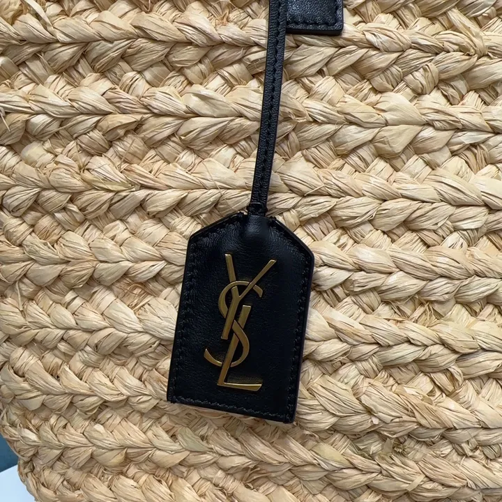 スーパーコピー イブサンローラン キーホルダー