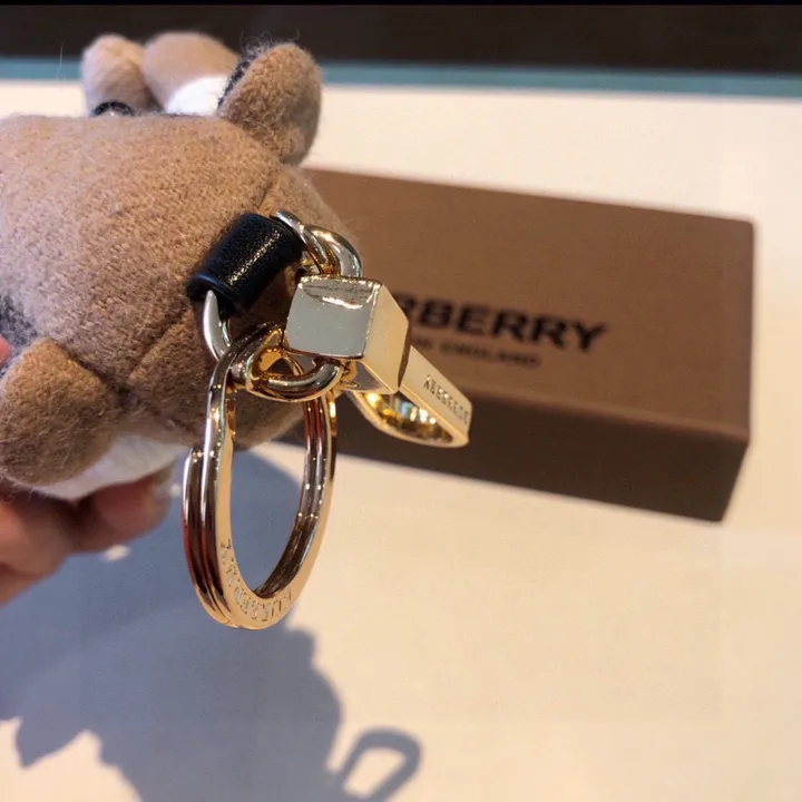 スーパーコピー プラダ キーホルダー