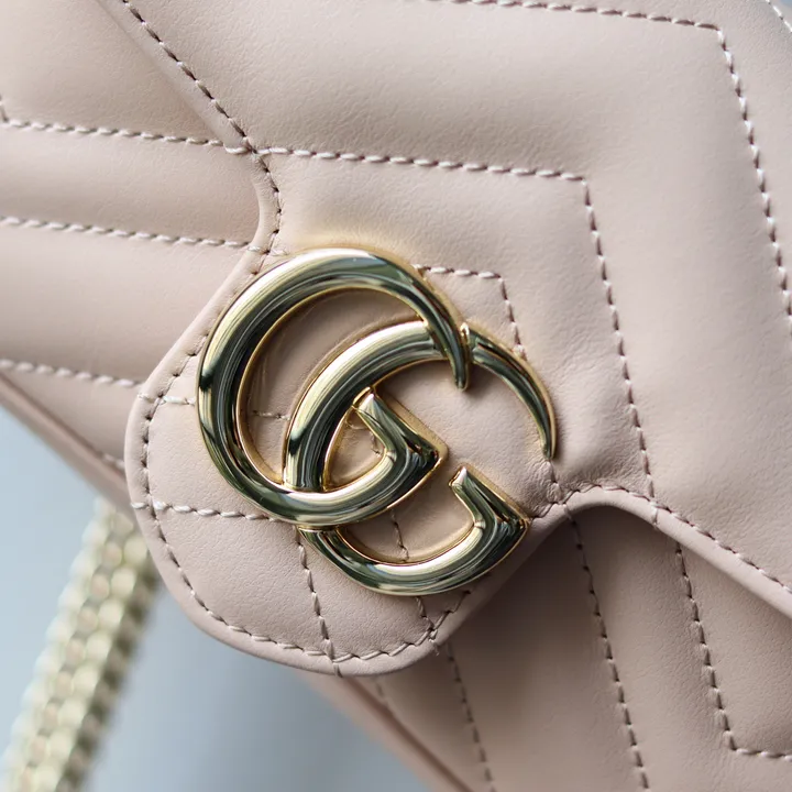 スーパーコピー ルイヴィトン キーホルダー