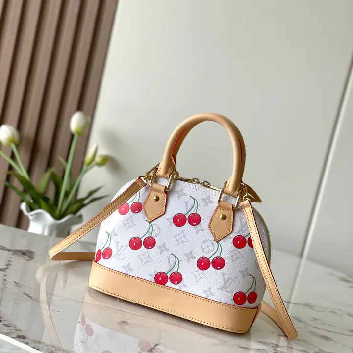 スーパーコピー ルイヴィトン キーホルダー