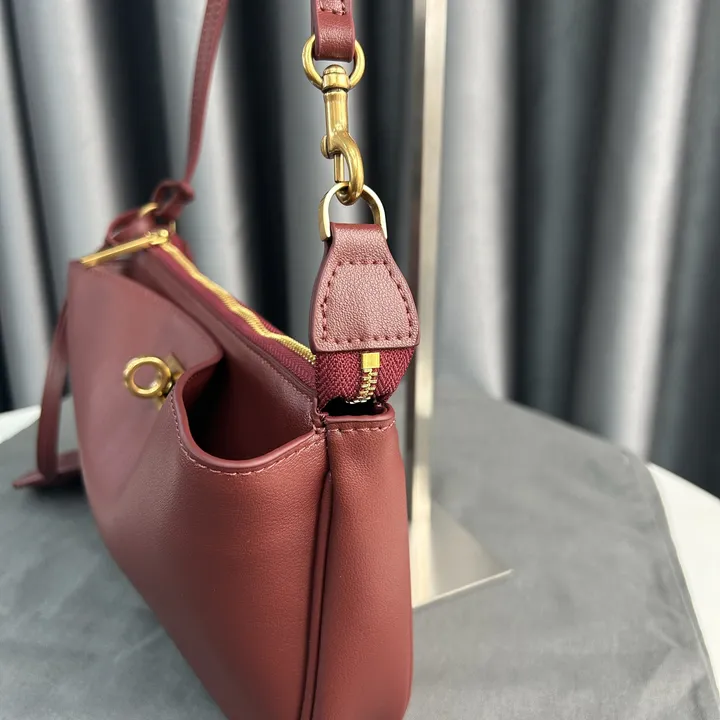 スーパーコピー ディオール キーホルダー