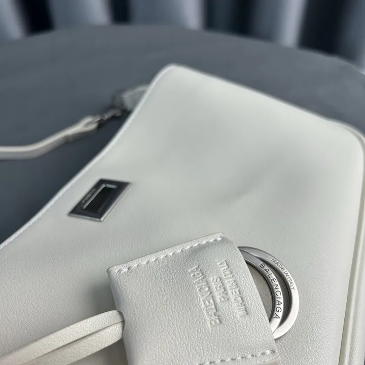 スーパーコピー ディオール キーホルダー