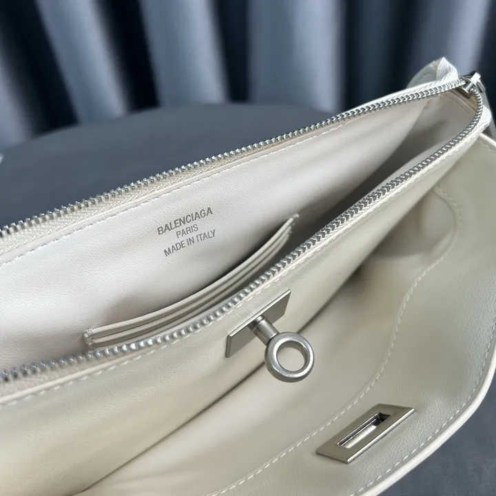 スーパーコピー ディオール キーホルダー