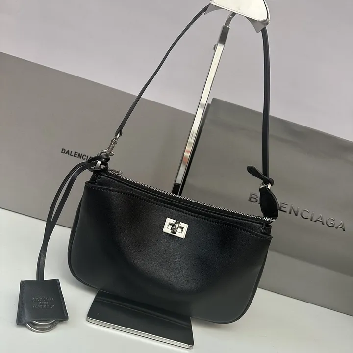 スーパーコピー ディオール キーホルダー