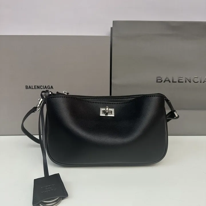 スーパーコピー ディオール キーホルダー