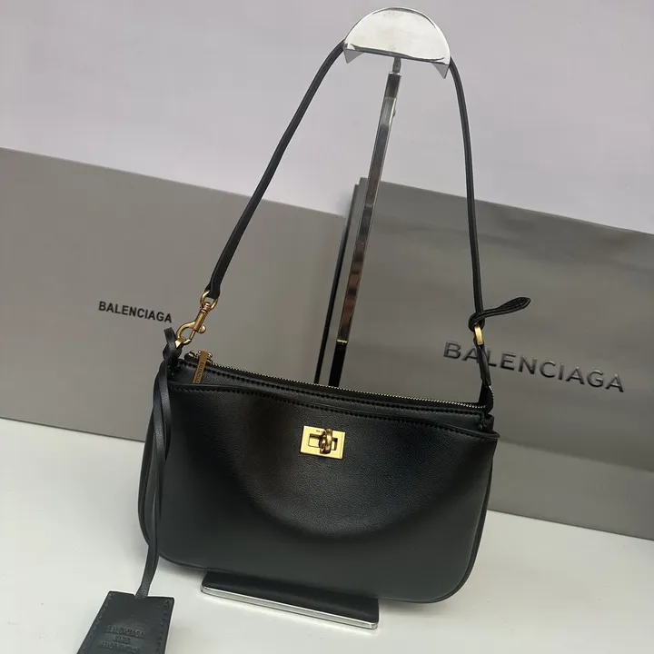 スーパーコピー ディオール キーホルダー