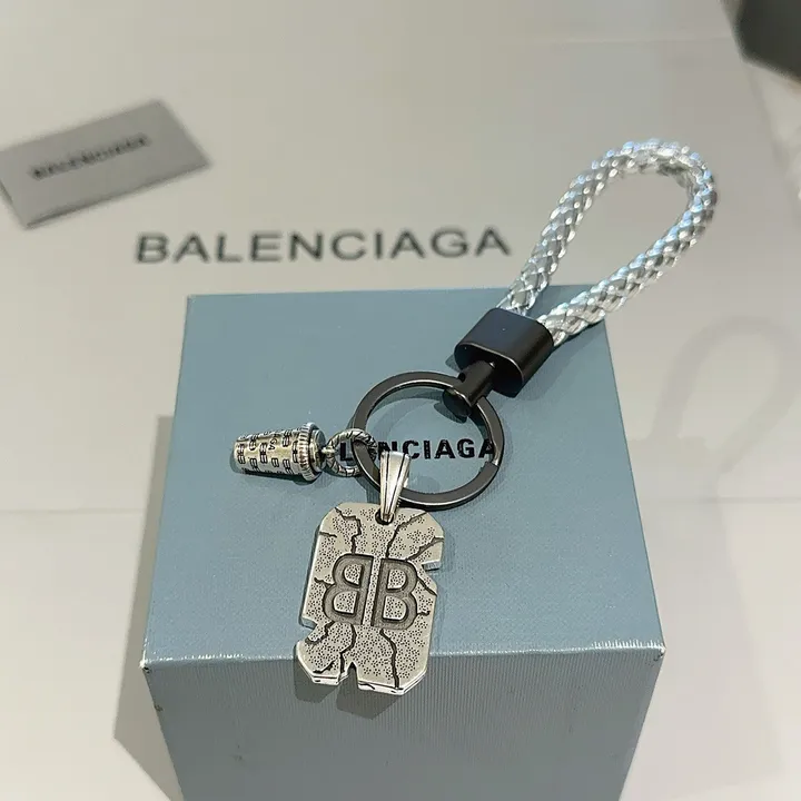 スーパーコピー バレンシアガ キーホルダー