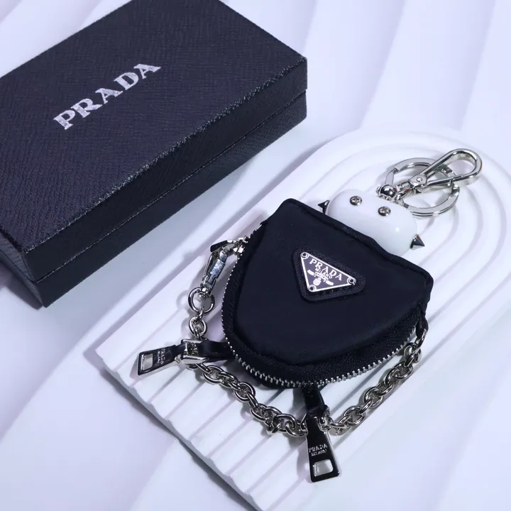 スーパーコピー プラダ キーホルダー
