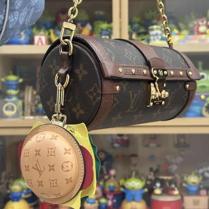 スーパーコピー ルイヴィトン キーホルダー