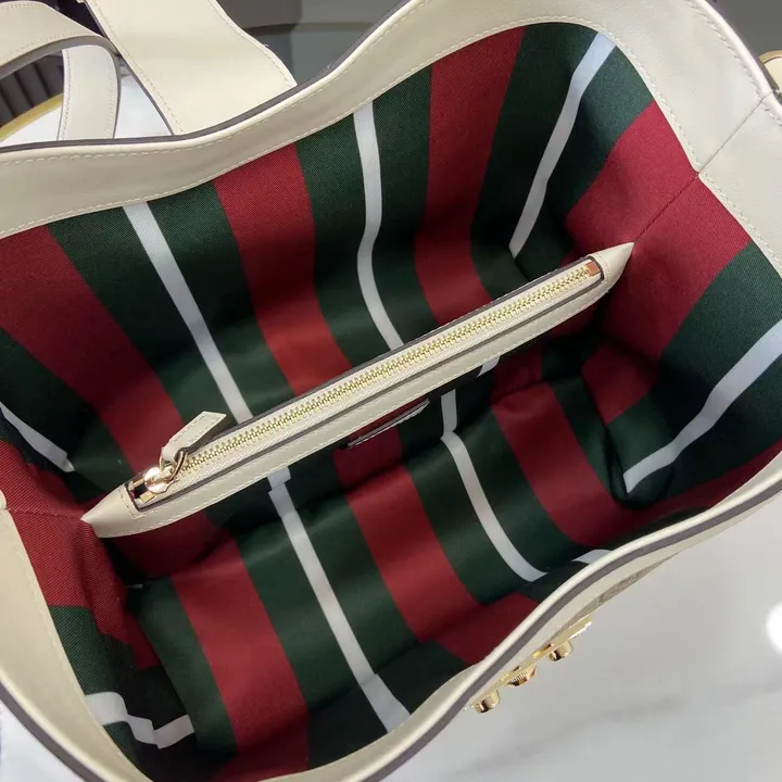 スーパーコピー グッチ キーホルダー