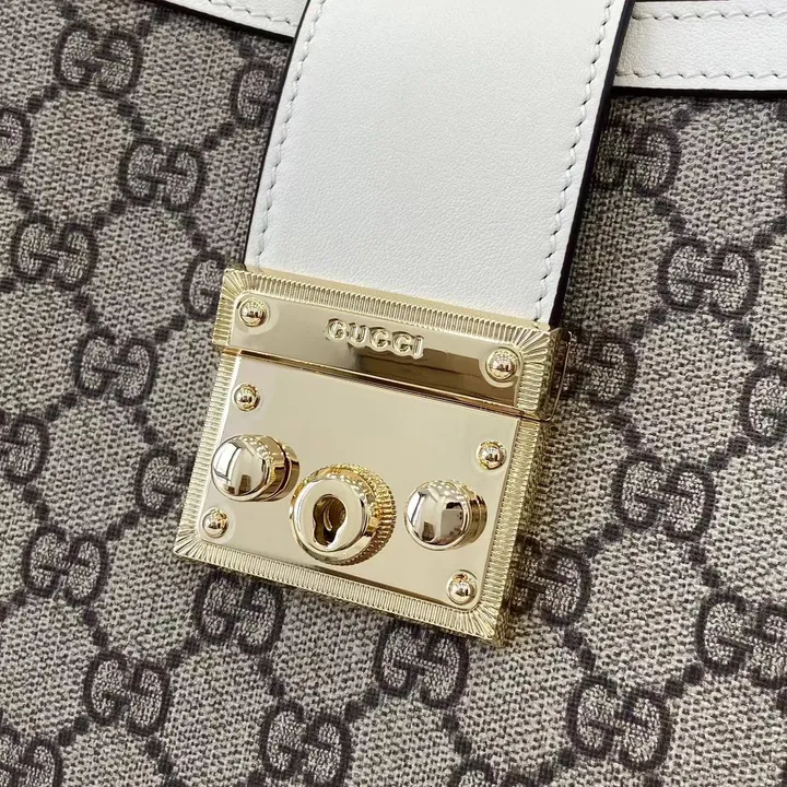 スーパーコピー グッチ キーホルダー