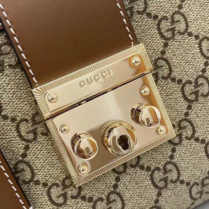 スーパーコピー グッチ キーホルダー