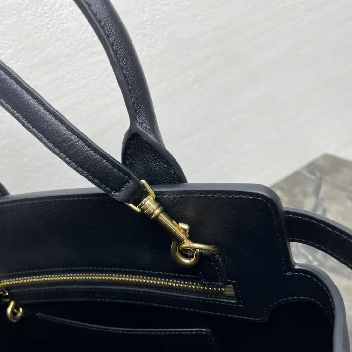 スーパーコピー セリーヌ キーホルダー