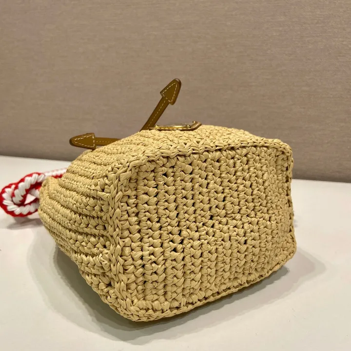 スーパーコピー バレンシアガ キーホルダー