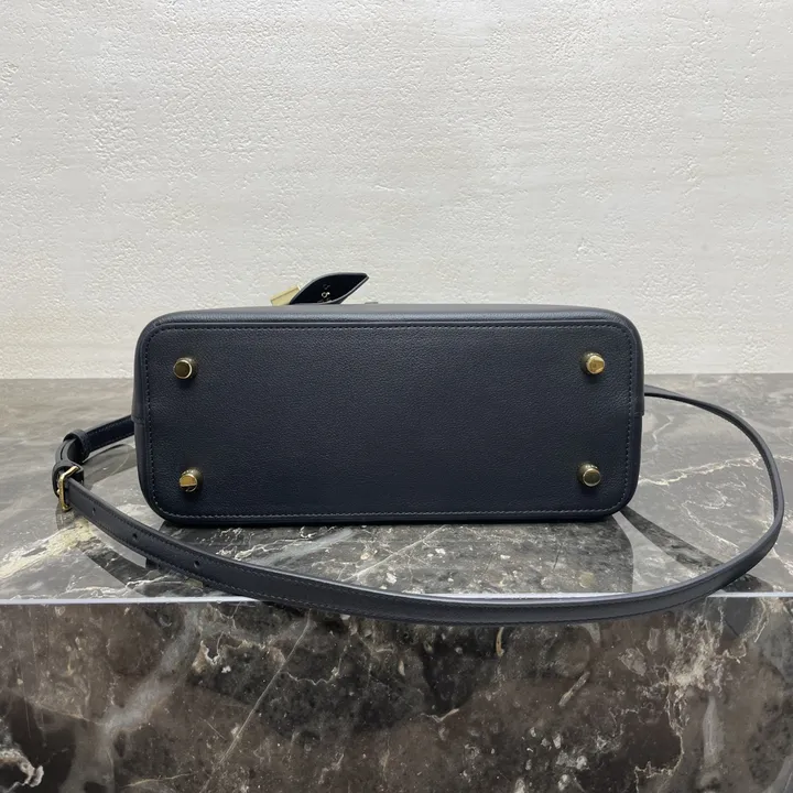 スーパーコピー セリーヌ キーホルダー