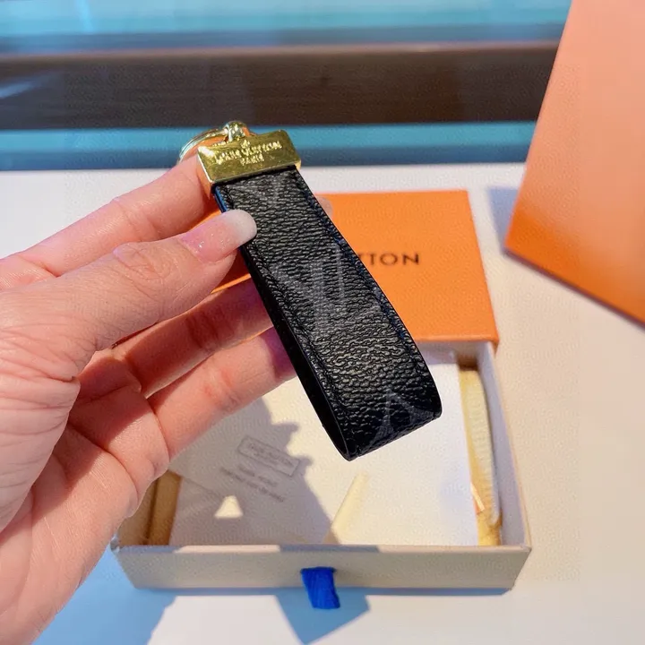 スーパーコピー フェンディ キーホルダー