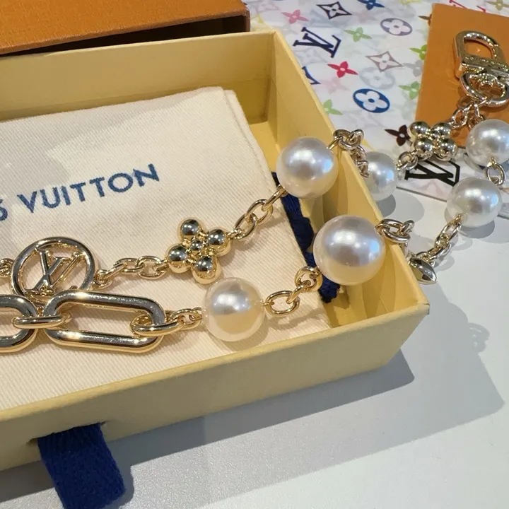 スーパーコピー フェンディ キーホルダー