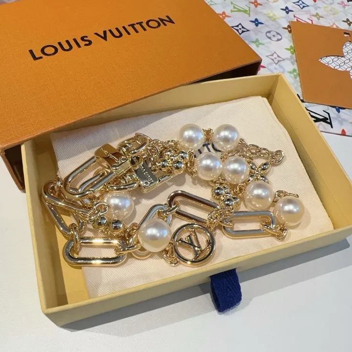 スーパーコピー フェンディ キーホルダー