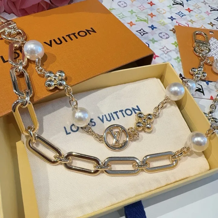 スーパーコピー フェンディ キーホルダー