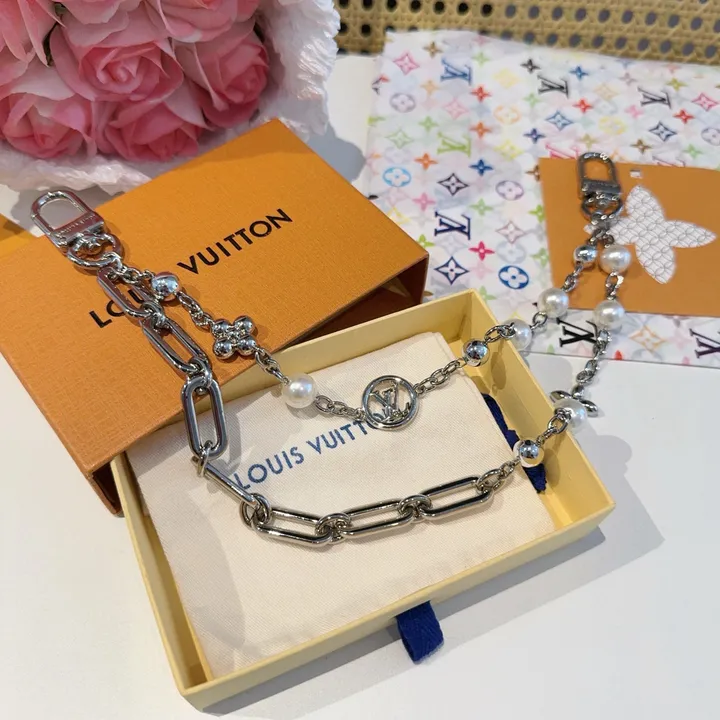 スーパーコピー フェンディ キーホルダー