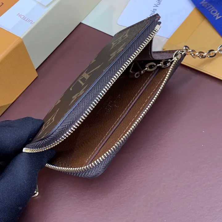 スーパーコピー ルイヴィトン キーホルダー