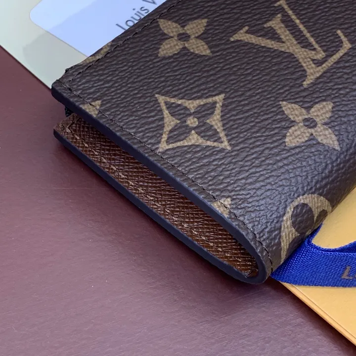 スーパーコピー ルイヴィトン キーホルダー