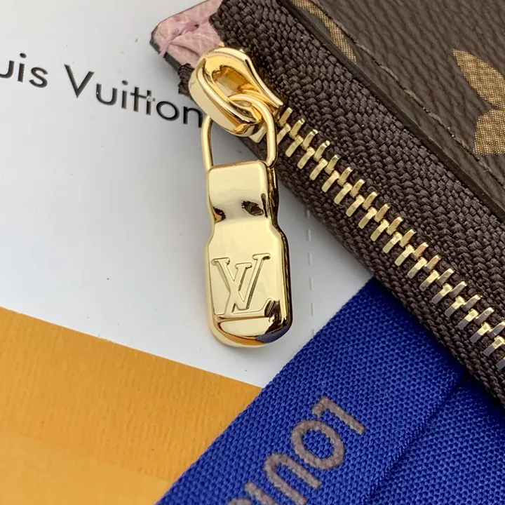 スーパーコピー ルイヴィトン キーホルダー
