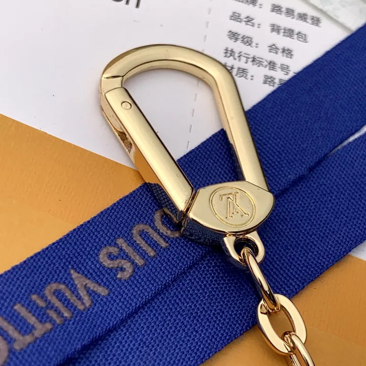 スーパーコピー ルイヴィトン キーホルダー