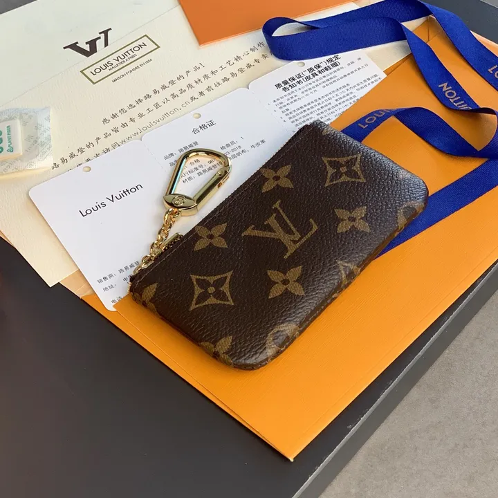 スーパーコピー ルイヴィトン キーホルダー