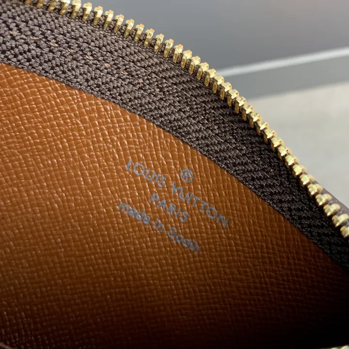 スーパーコピー ルイヴィトン キーホルダー