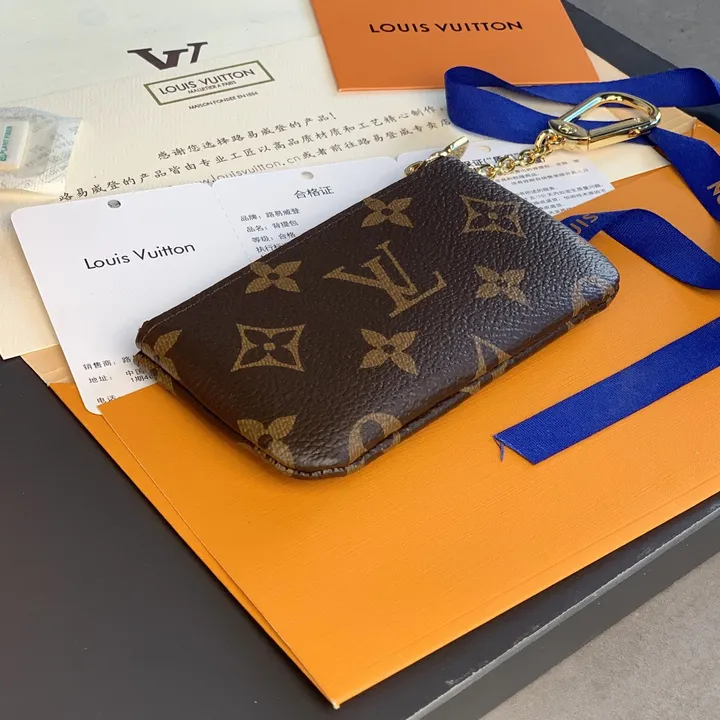 スーパーコピー ルイヴィトン キーホルダー