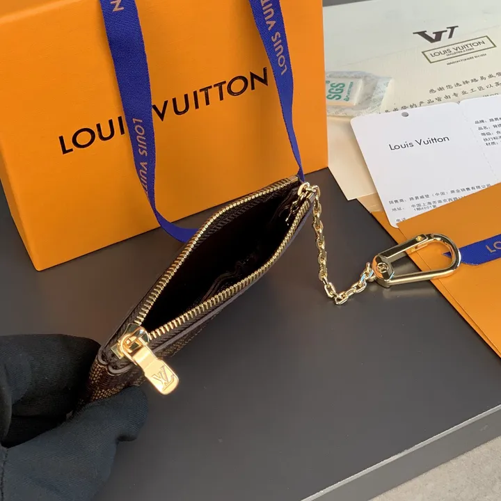 スーパーコピー ルイヴィトン キーホルダー