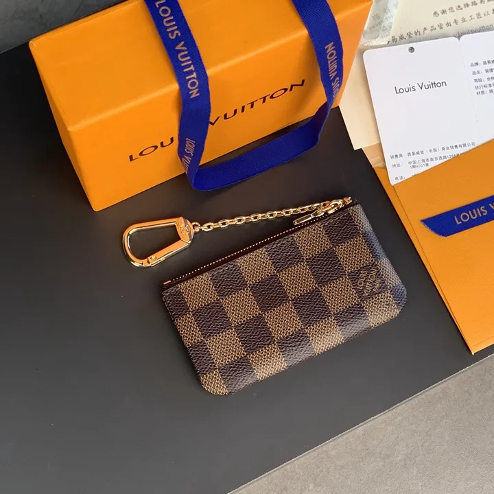 スーパーコピー ルイヴィトン キーホルダー