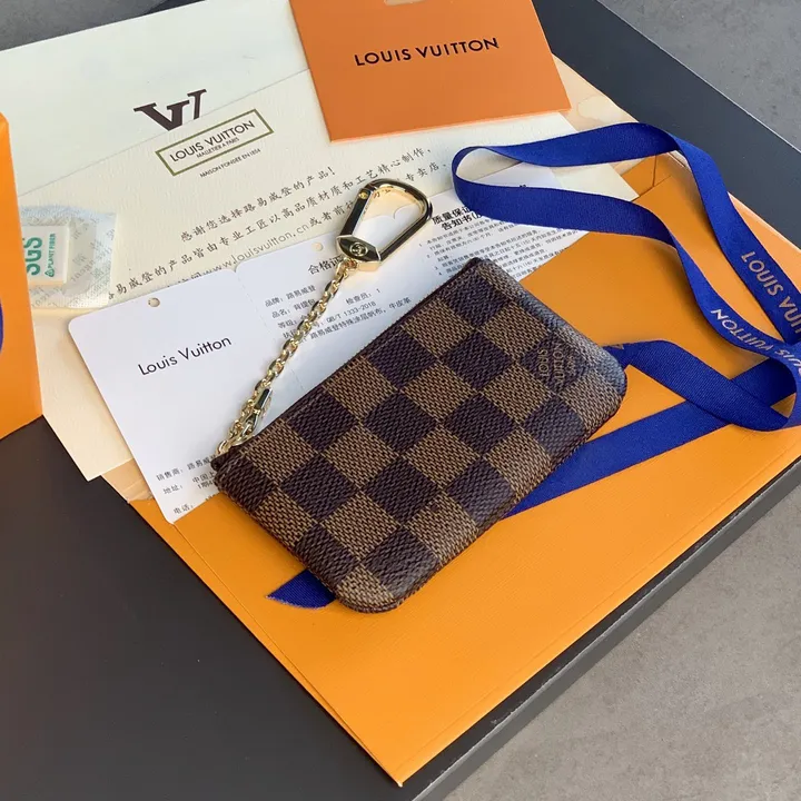 スーパーコピー ルイヴィトン キーホルダー