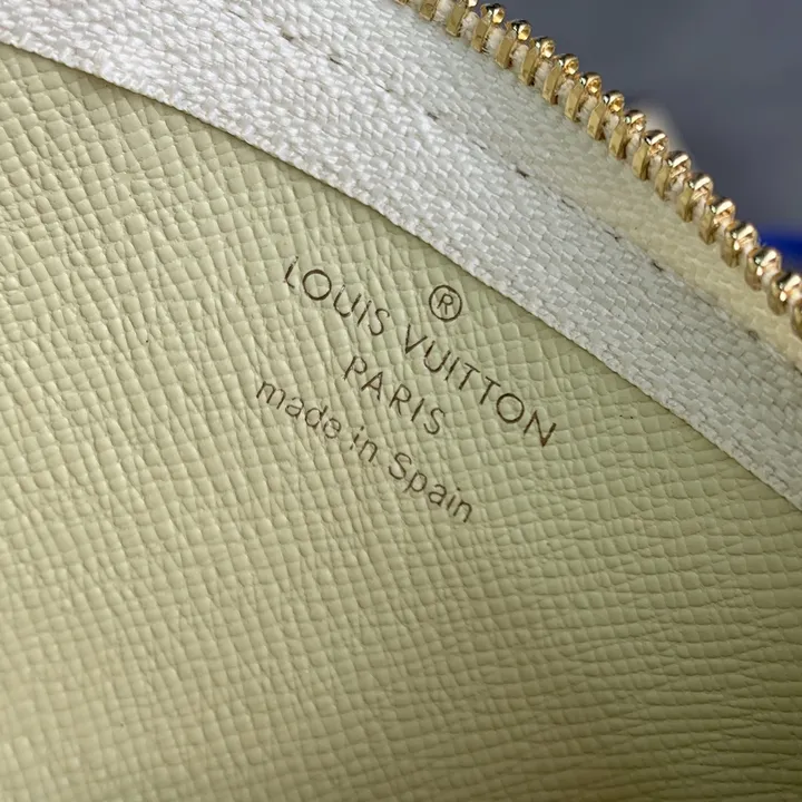 スーパーコピー ルイヴィトン キーホルダー