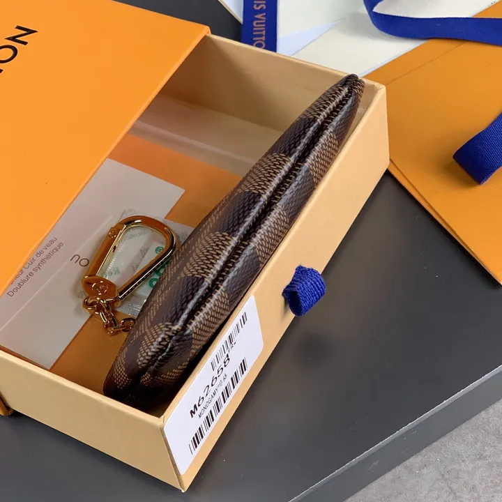 スーパーコピー ルイヴィトン キーホルダー