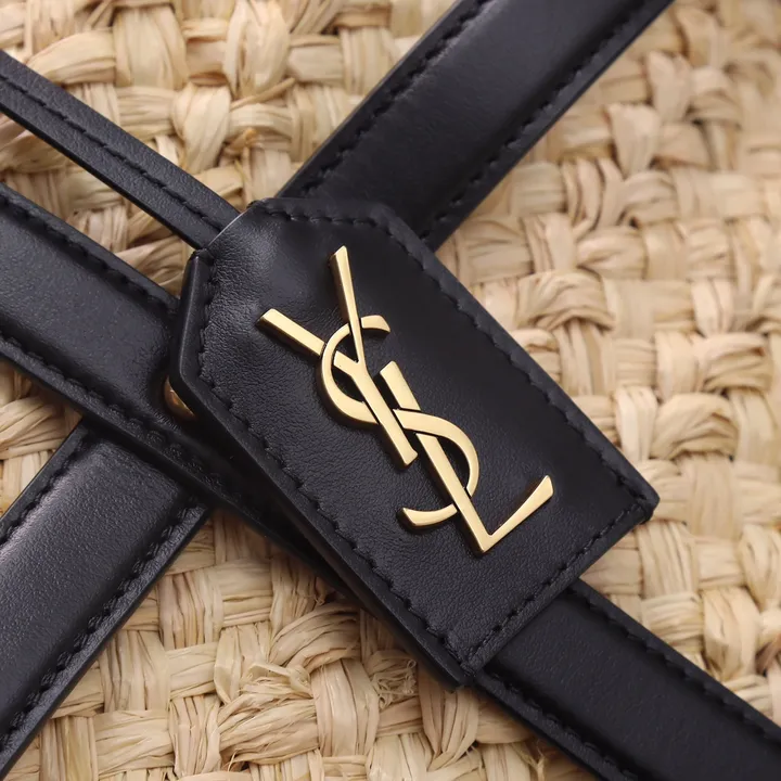 スーパーコピー イブサンローラン キーホルダー