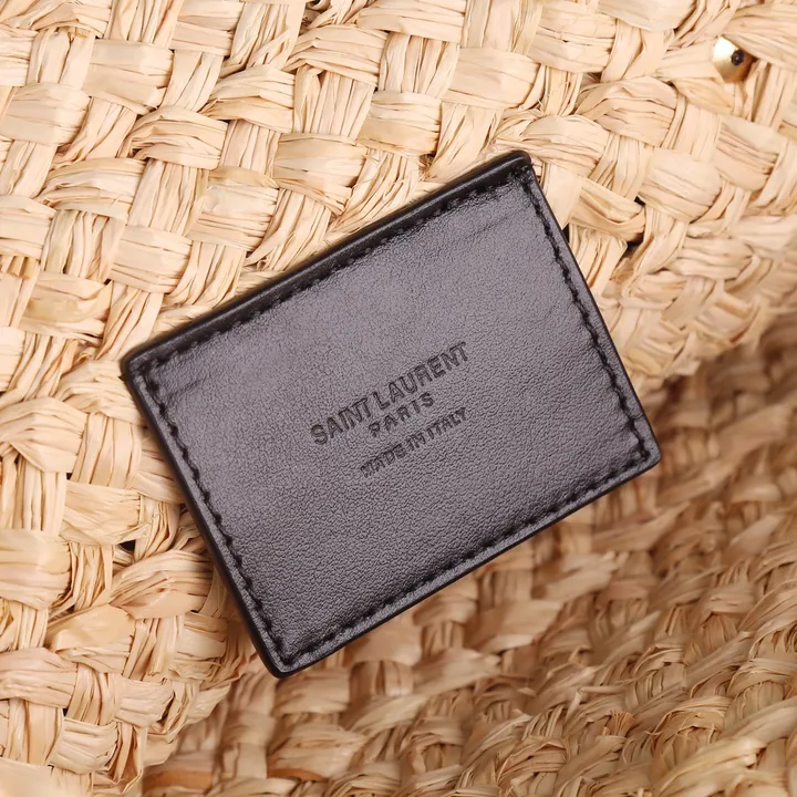 スーパーコピー イブサンローラン キーホルダー