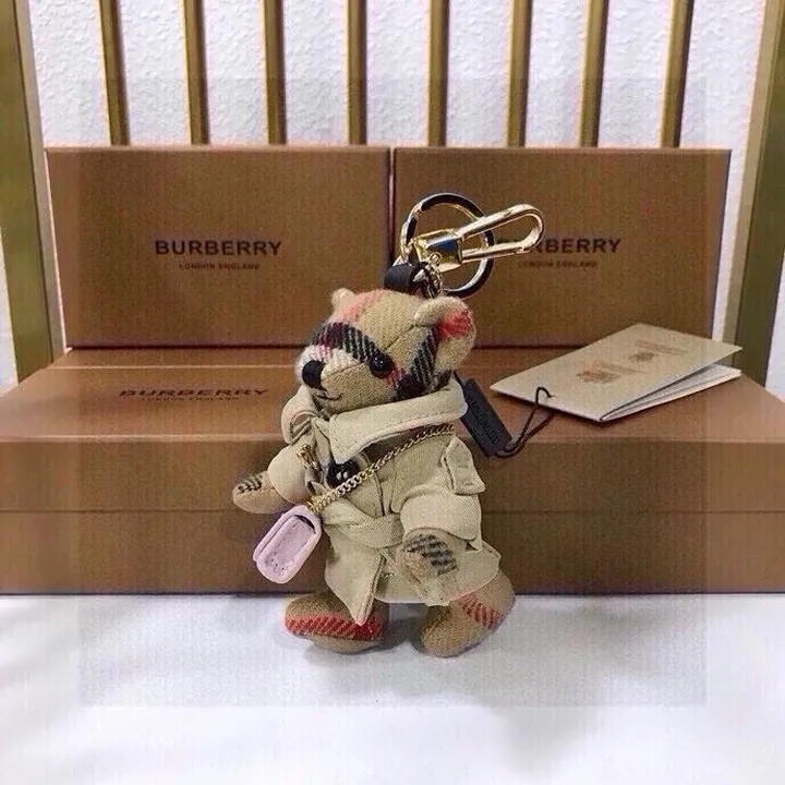 スーパーコピー プラダ キーホルダー