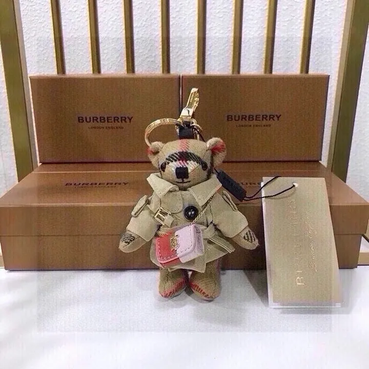 スーパーコピー プラダ キーホルダー