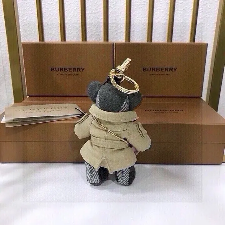 スーパーコピー プラダ キーホルダー