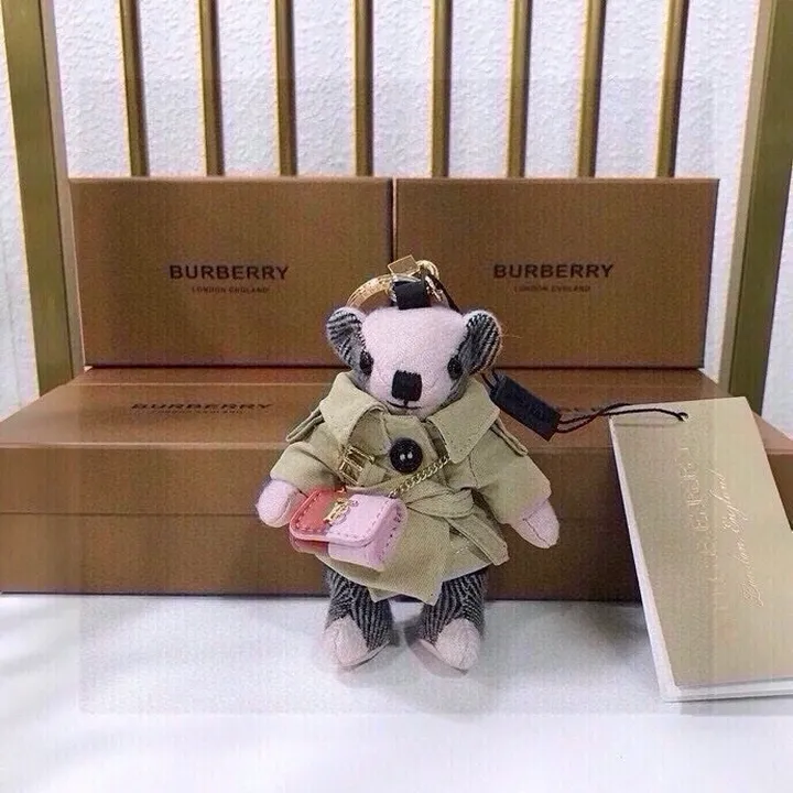 スーパーコピー プラダ キーホルダー